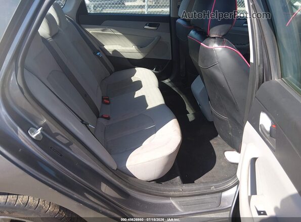 5NPE34AF2JH636978 2018 HYUNDAI SONATA Gray Вид наклейки з VIN-кодом