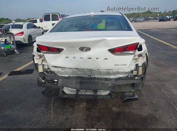 5NPE34AF2JH637743 2018 HYUNDAI SONATA Белый Вид спереди