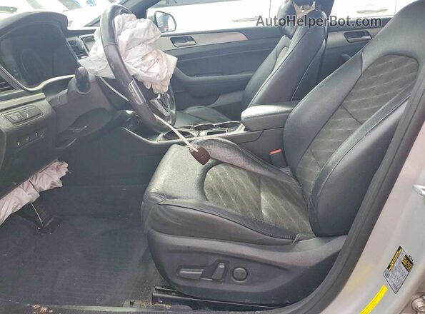 5NPE34AF2JH641372 2018 HYUNDAI SONATA Silver Սալոնի դիմացի տեսք