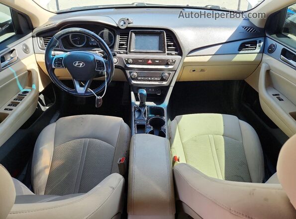 5NPE34AF2KH746236 2019 HYUNDAI SONATA White Вид панелі приладів