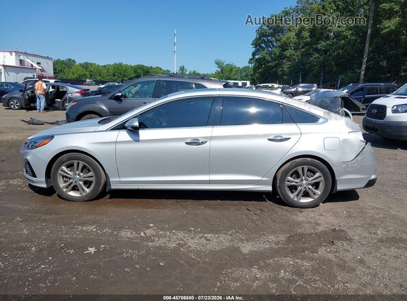 5NPE34AF2KH815068 2019 HYUNDAI SONATA Silver Սալոնի 360 աստիճան տեսք