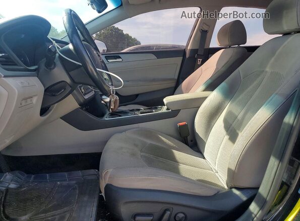 5NPE34AF2KH820920 2019 HYUNDAI SONATA Black Вид салону спереду