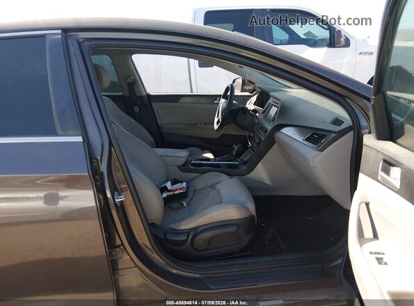5NPE34AF3GH425281 2016 HYUNDAI SONATA Серый Вид салона спереди