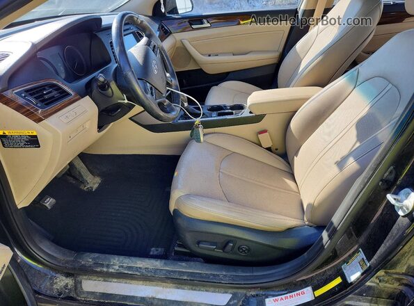 5NPE34AF3GH432697 2016 HYUNDAI SONATA Black Front interior view
