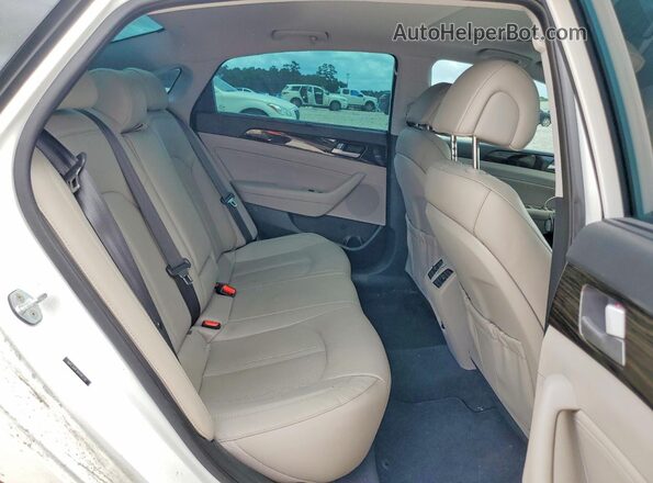 5NPE34AF3HH483392 2017 HYUNDAI SONATA White Vista de los asientos traseros