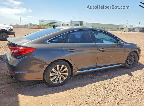 5NPE34AF3HH588286 2017 HYUNDAI SONATA Gray Trasero derecho