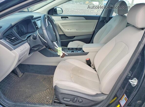 5NPE34AF3JH613029 2018 HYUNDAI SONATA Black Front interior view