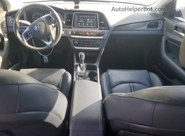 5NPE34AF3KH743684 2019 HYUNDAI SONATA White Vista del salpicadero