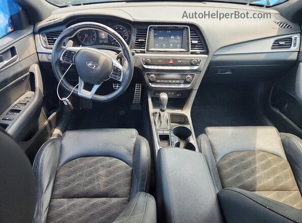 5NPE34AF3KH803110 2019 HYUNDAI SONATA Black Dashboard view