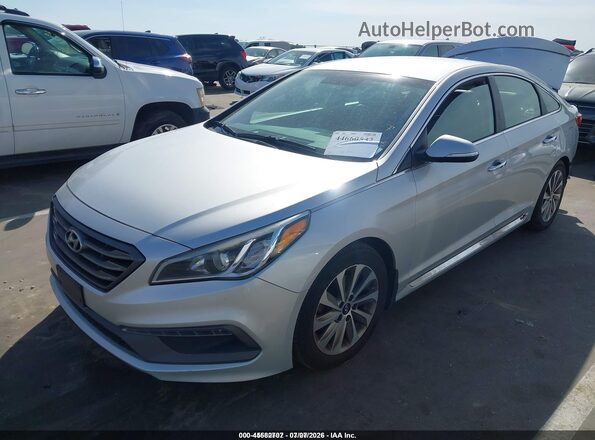 5NPE34AF4GH424155 2016 HYUNDAI SONATA Silver Vista tres cuartos delantera izquierda
