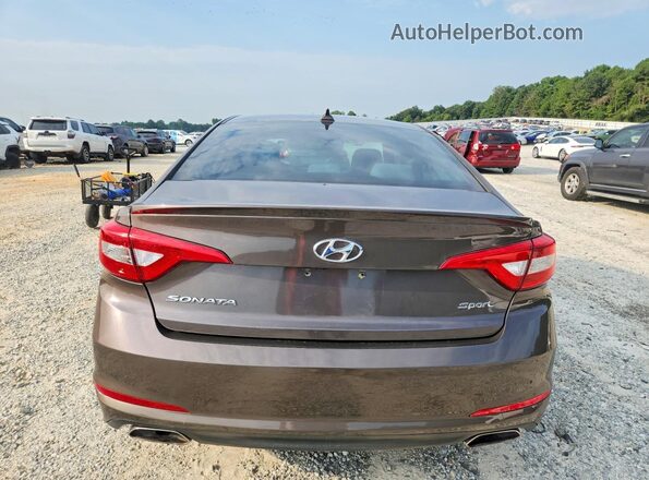 5NPE34AF4HH472661 2017 HYUNDAI SONATA Brown Widok z tyłu