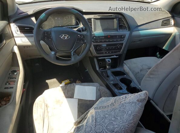 5NPE34AF4HH500426 2017 HYUNDAI SONATA Red Vista del salpicadero