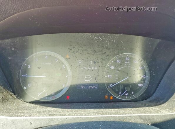 5NPE34AF4HH500426 2017 HYUNDAI SONATA Red Vista del cuadro de instrumentos