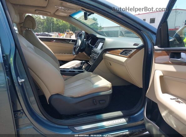 5NPE34AF4HH571030 2017 HYUNDAI SONATA Синий Вид салона спереди