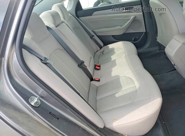 5NPE34AF4JH631023 2016 HYUNDAI SONATA Gray Widok tylnych siedzeń