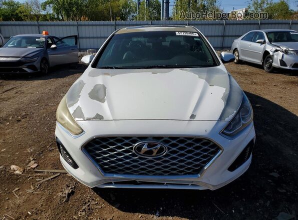 5NPE34AF4JH646864 2018 HYUNDAI SONATA White Вид спереду