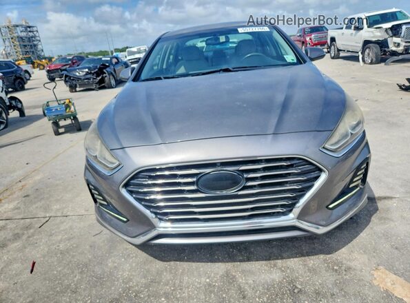 5NPE34AF4JH655578 2018 HYUNDAI SONATA Silver Vista frontal