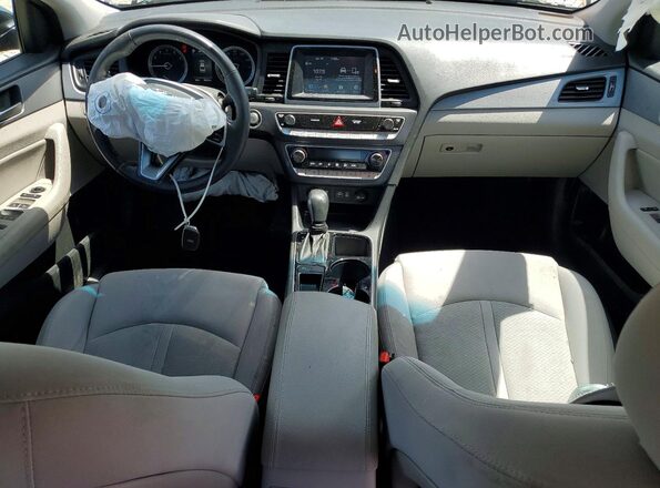 5NPE34AF4KH750160 2019 HYUNDAI SONATA Black Widok deski rozdzielczej