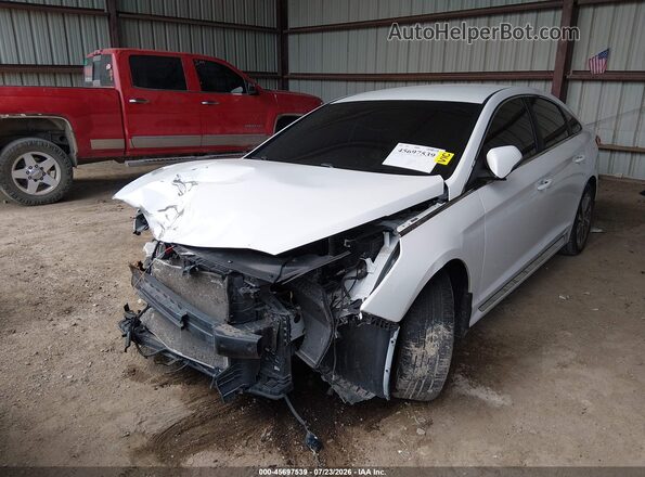 5NPE34AF5GH342452 2016 HYUNDAI SONATA White Front left