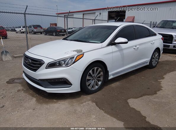 5NPE34AF5HH445601 2017 HYUNDAI SONATA White Передня ліва чверть