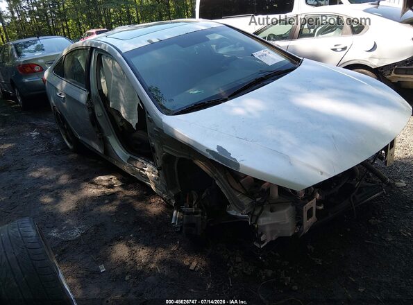 5NPE34AF5HH528350 2017 HYUNDAI SONATA Silver Vista frontal