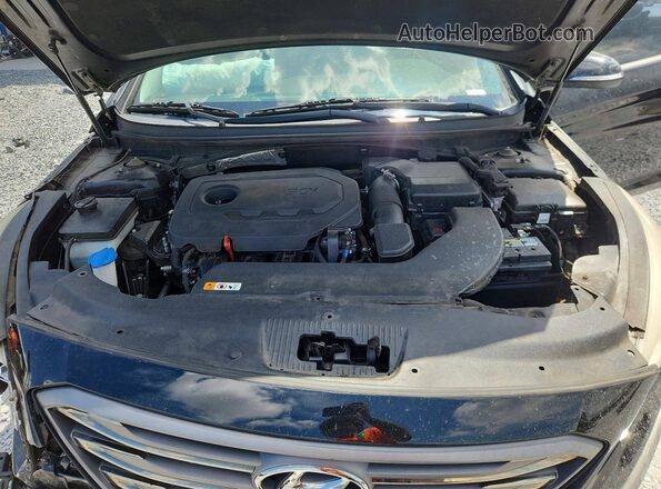5NPE34AF5HH593716 2017 HYUNDAI SONATA Black Widok wnętrza z tyłu