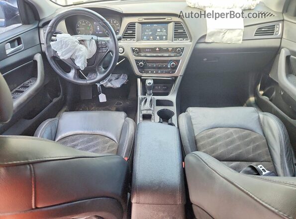 5NPE34AF5HH593716 2017 HYUNDAI SONATA Black Widok deski rozdzielczej