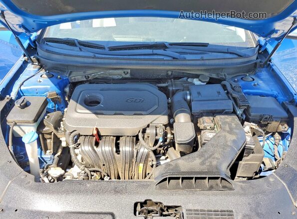 5NPE34AF5JH630575 2018 HYUNDAI SONATA Blue უკანა სალონის ხედი