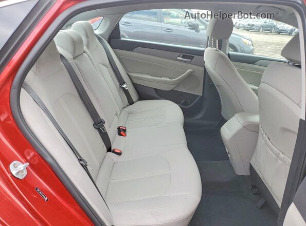 5NPE34AF5JH648638 2018 HYUNDAI SONATA Red Vista de los asientos traseros