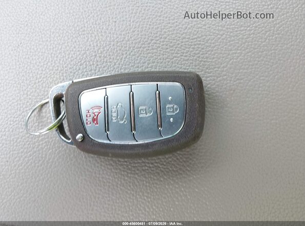 5NPE34AF5JH662667 2018 HYUNDAI SONATA Silver Widok deski rozdzielczej