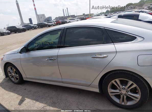 5NPE34AF5JH662667 2018 HYUNDAI SONATA Silver Widok wnętrza 360 stopni