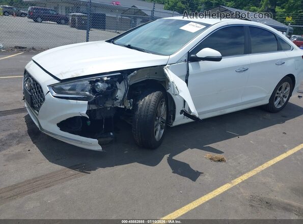 5NPE34AF5JH712290 2018 HYUNDAI SONATA White Передня ліва чверть