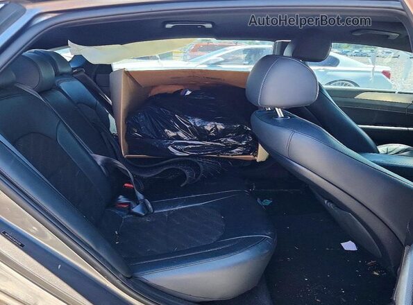 5NPE34AF5JH713701 2018 HYUNDAI SONATA Gray Vista de los asientos traseros