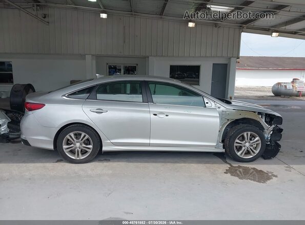 5NPE34AF5JH714380 2018 HYUNDAI SONATA Серебряный Панорамный вид салона 360°