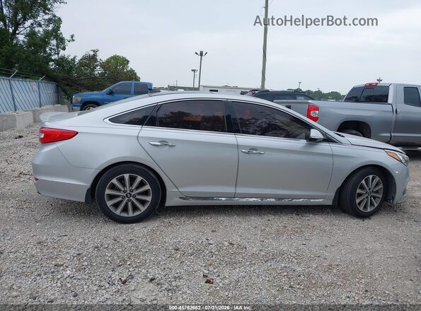 5NPE34AF6GH327684 2016 HYUNDAI SONATA Silver Widok wnętrza z tyłu