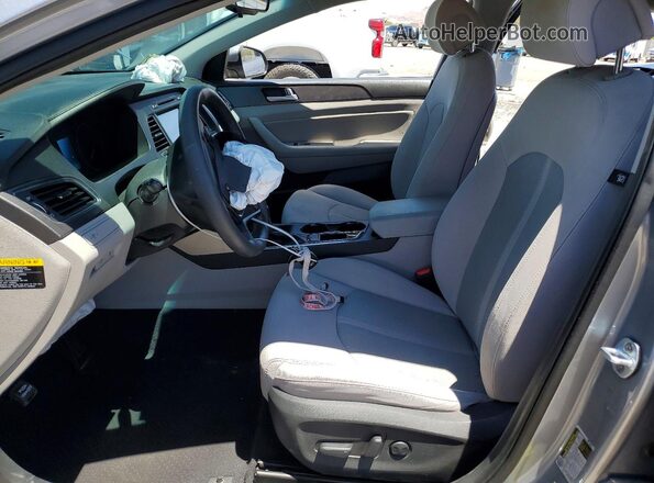 5NPE34AF6GH410080 2016 HYUNDAI SONATA Silver წინა სალონის ხედი