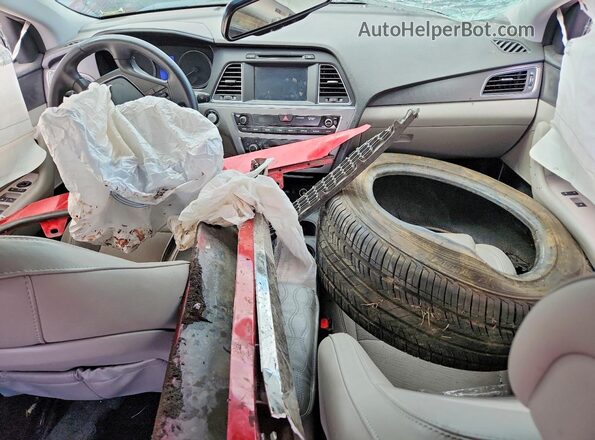 5NPE34AF6HH487792 2017 HYUNDAI SONATA Red Dashboard view