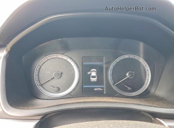 5NPE34AF6JH657896 2018 HYUNDAI SONATA Silver Widok zestawu wskaźników