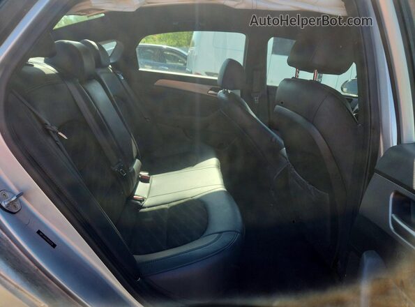 5NPE34AF6JH659356 2018 HYUNDAI SONATA Silver Vista de los asientos traseros