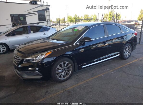 5NPE34AF7GH282786 2016 HYUNDAI SONATA Черный Передняя левая четверть