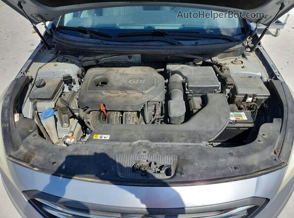 5NPE34AF7GH303393 2016 HYUNDAI SONATA Silver Вид задньої частини салону