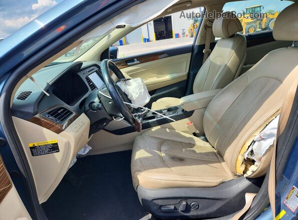 5NPE34AF7HH517737 2017 HYUNDAI SONATA Blue Widok wnętrza z przodu