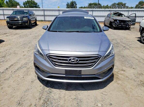 5NPE34AF7HH553959 2017 HYUNDAI SONATA Silver Вид спереду