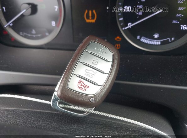 5NPE34AF7HH586654 2017 HYUNDAI SONATA Silver Dashboard view