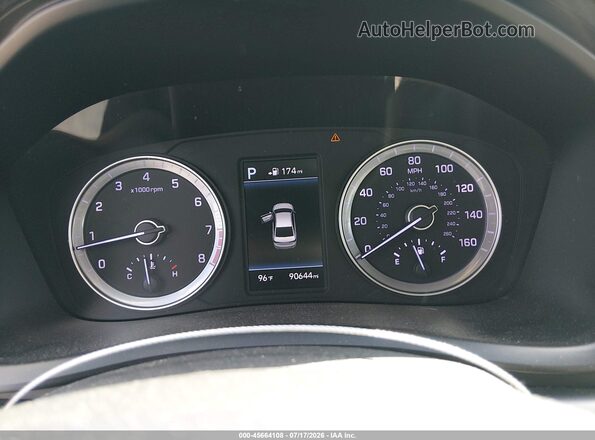 5NPE34AF7JH634224 2018 HYUNDAI SONATA White Widok tylnych siedzeń