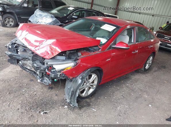 5NPE34AF7JH637706 2018 HYUNDAI SONATA Red Առջևի ձախ երեք քառորդ տեսարան