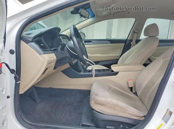 5NPE34AF7JH639827 2018 HYUNDAI SONATA White წინა სალონის ხედი