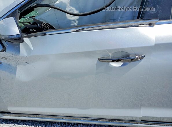 5NPE34AF7JH674903 2018 HYUNDAI SONATA Silver წინა სალონის ხედი