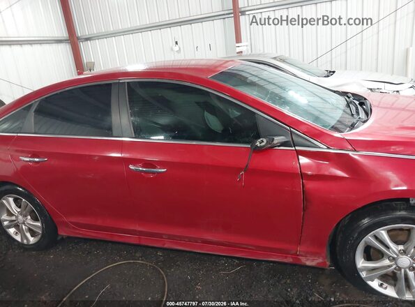 5NPE34AF7JH689224 2018 HYUNDAI SONATA Red Вид задньої частини салону