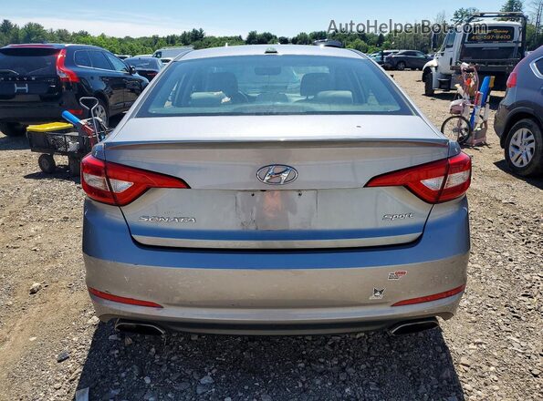 5NPE34AF8GH283803 2016 HYUNDAI SONATA Silver Rear view